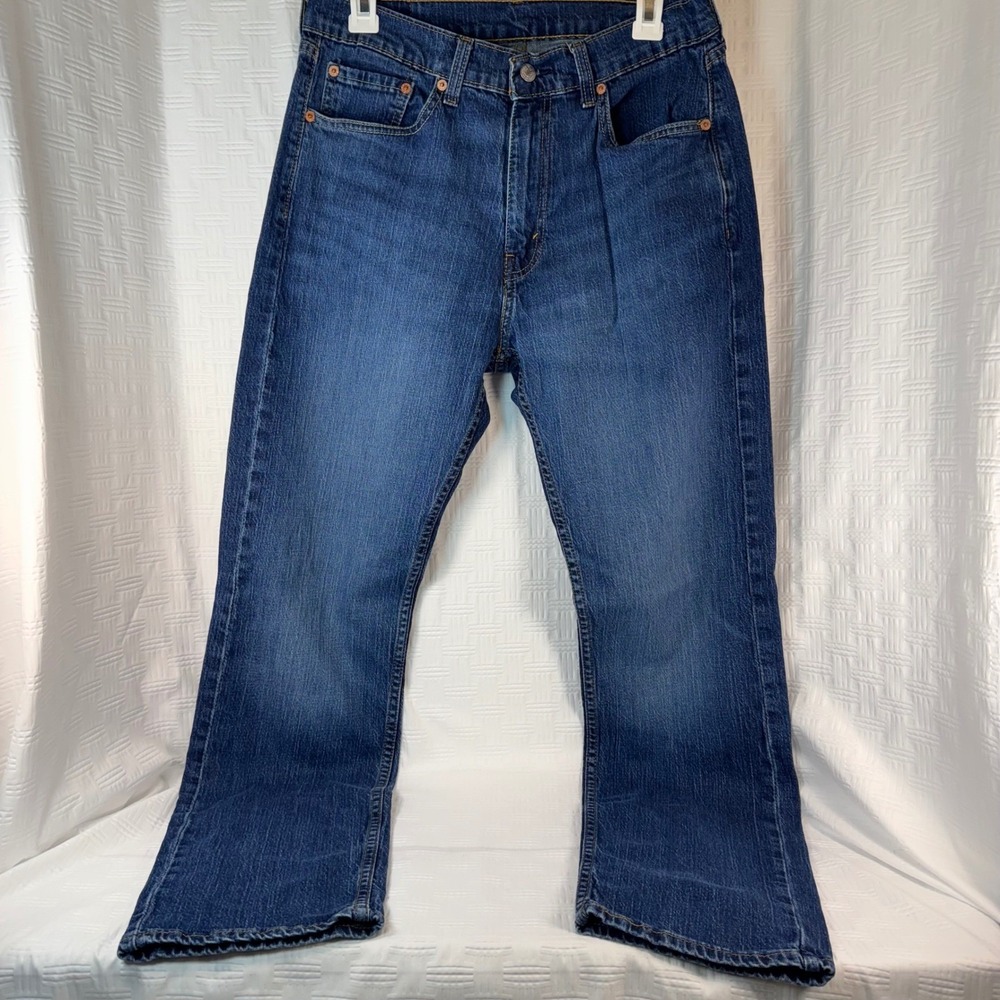 Levi's 505 Jeans / Men's‎ Size 32x32 / Medium Wash / SKU 0191